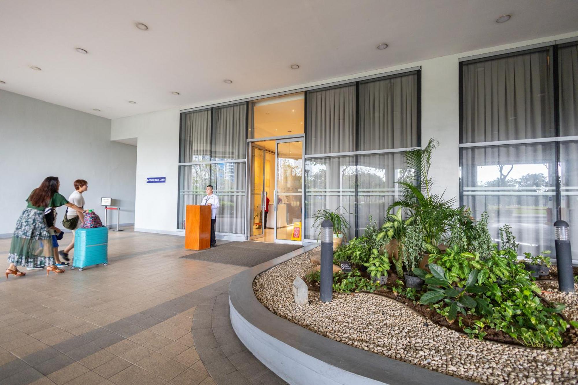 New 2Br Of 86Sqm With Parking & Netflix In Bgc Apartment Manila Exterior photo
